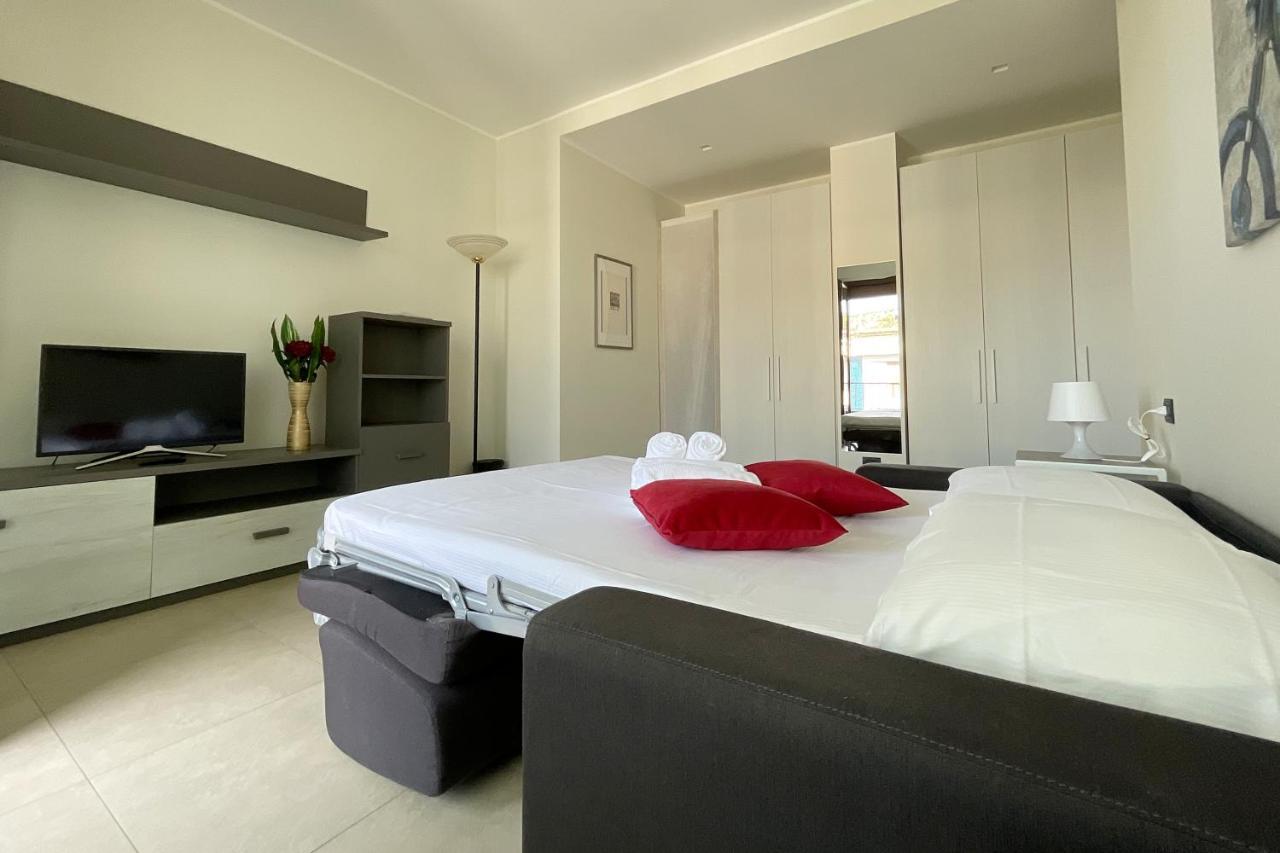 Best Way Rent - Elegante Loft Con Terrazzo Милан Экстерьер фото